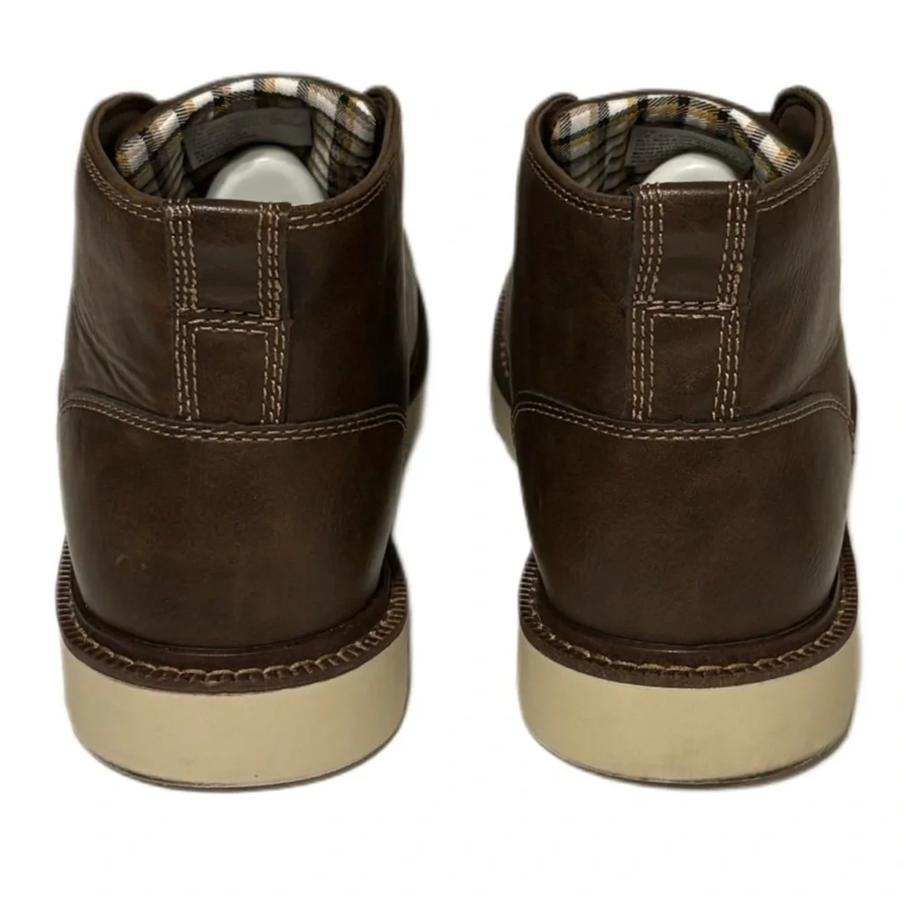 Buffalo David Bitton Brown Chukka Boots